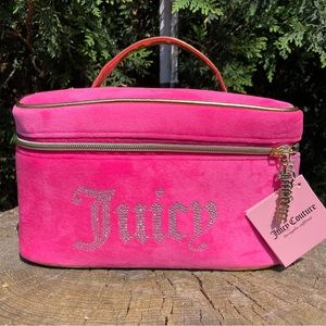 JUICY COUTURE MAKEUP BAG